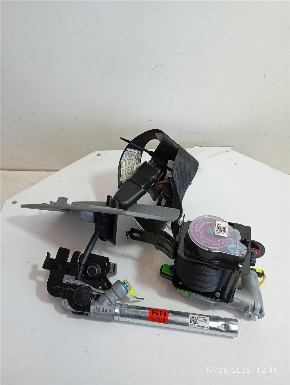 Part image 2