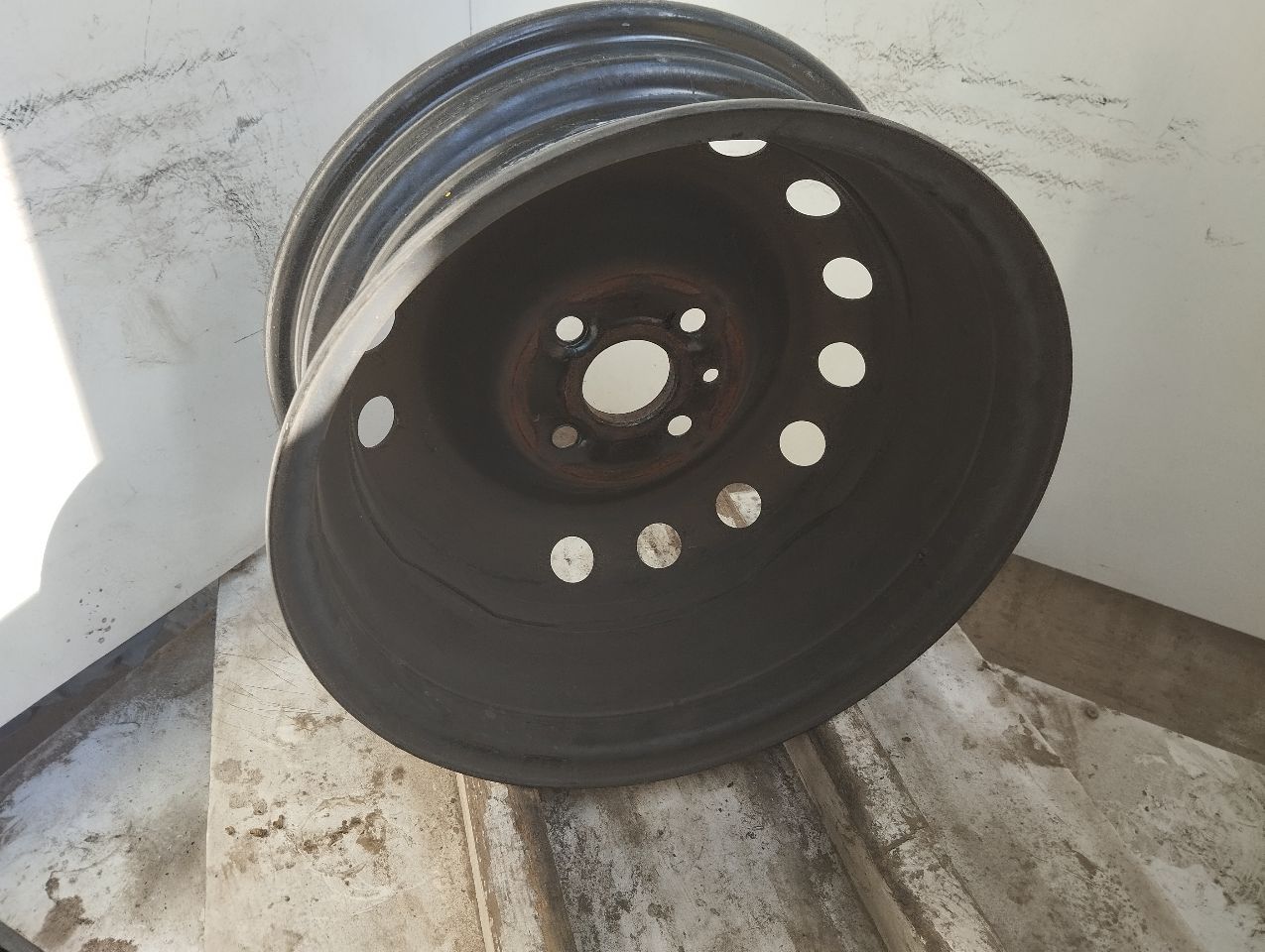 Part image 4