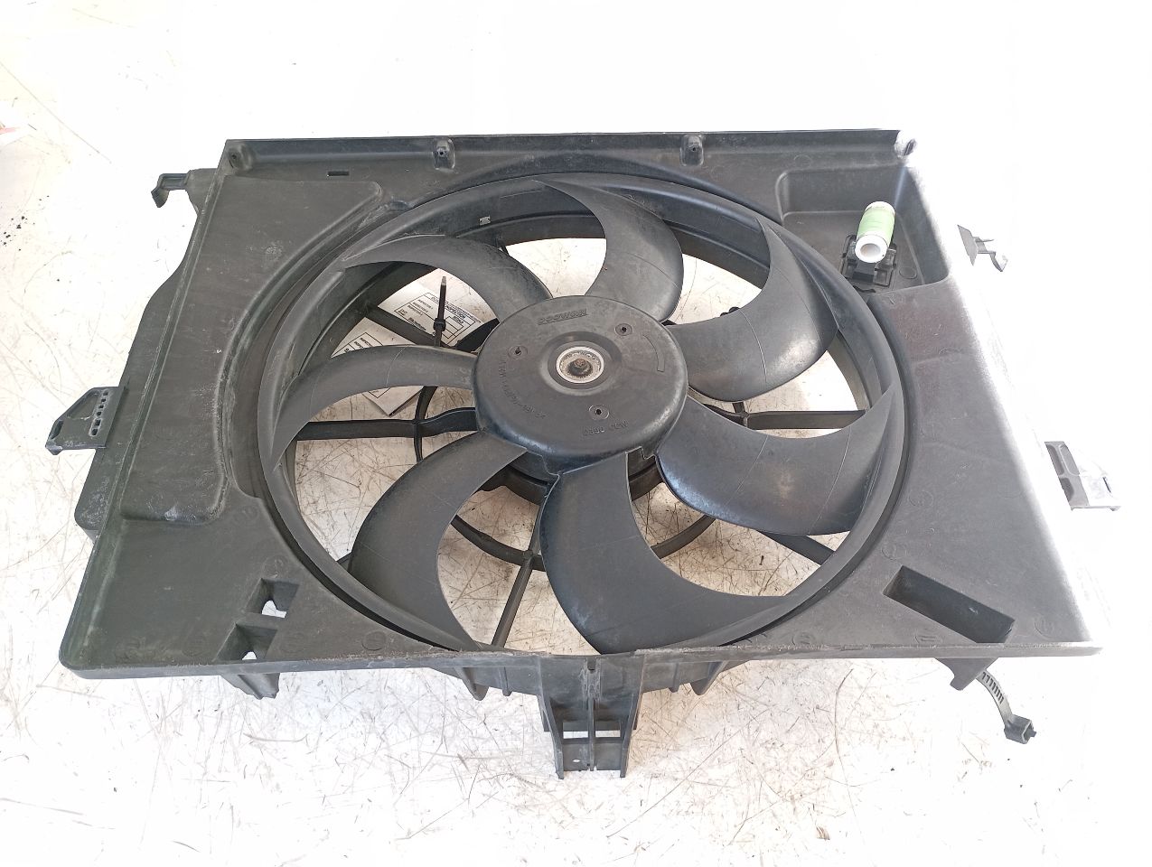 Part image 4