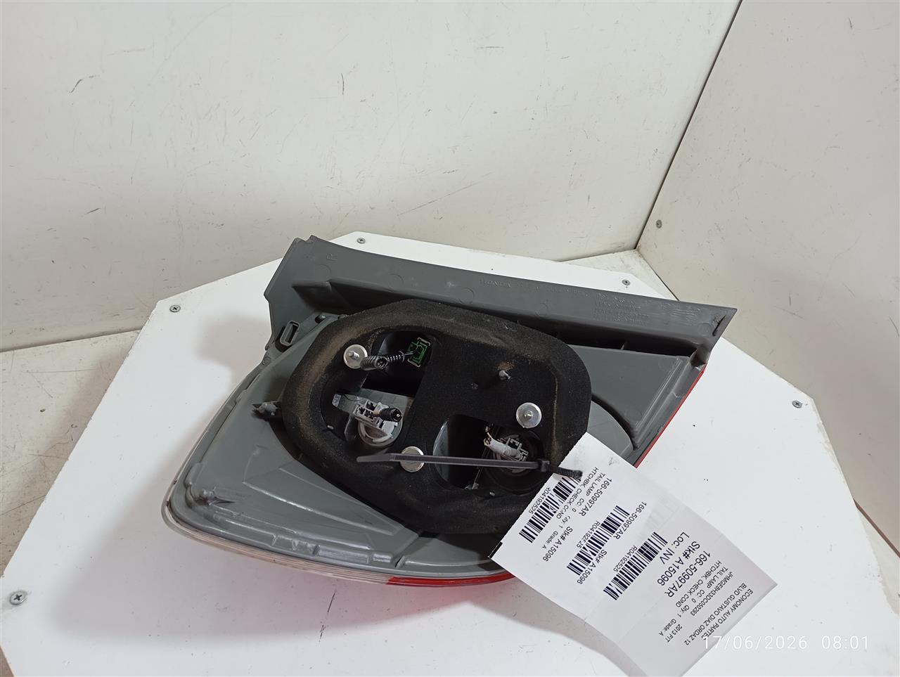 Part image 4