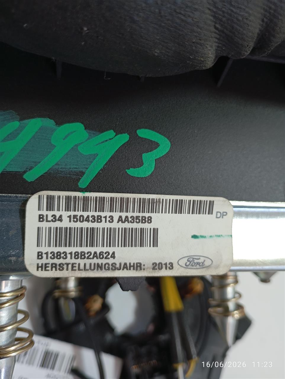 Part image 4
