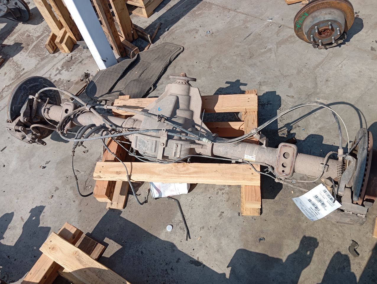 Part image 3