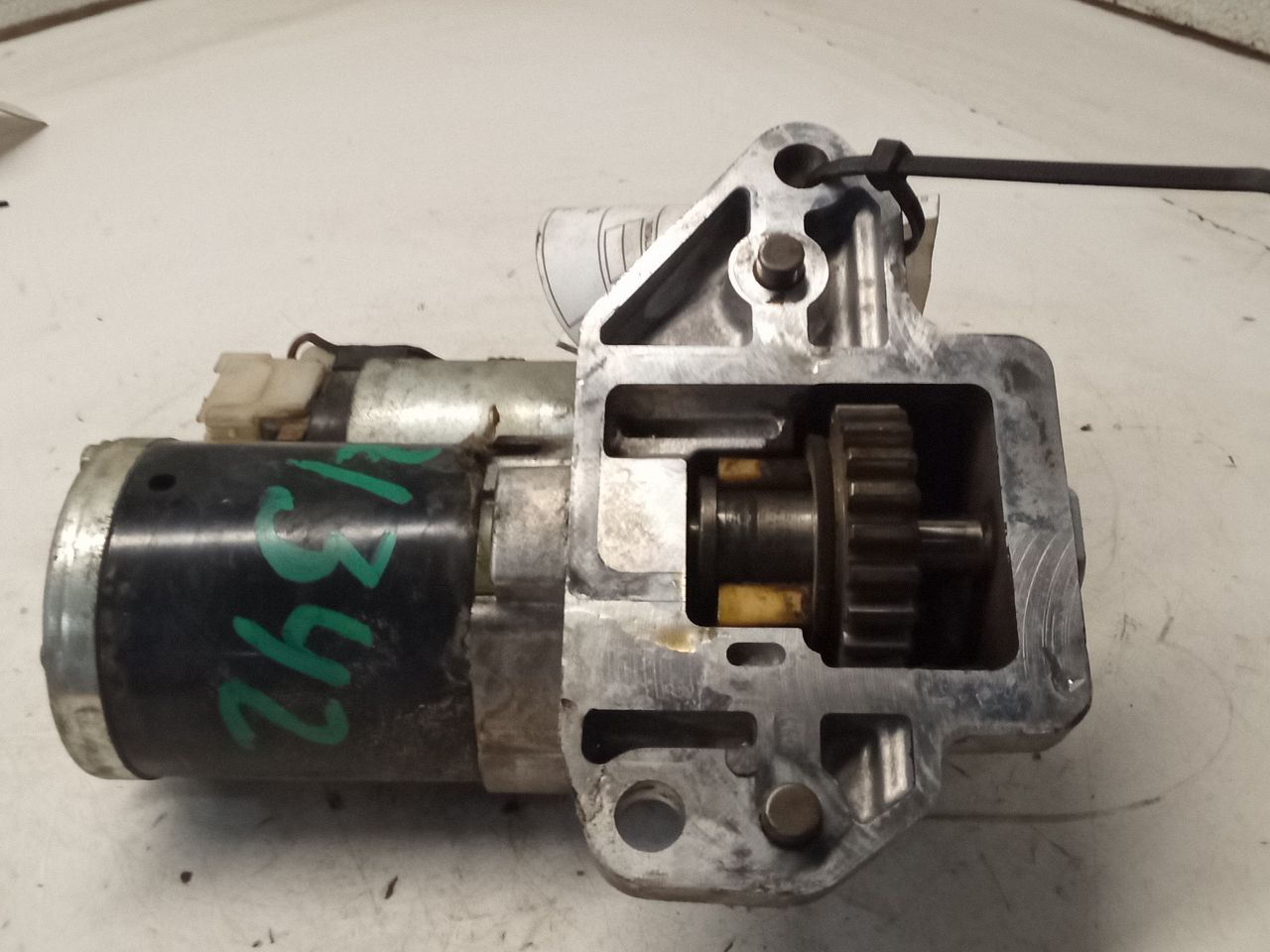 Part image 7