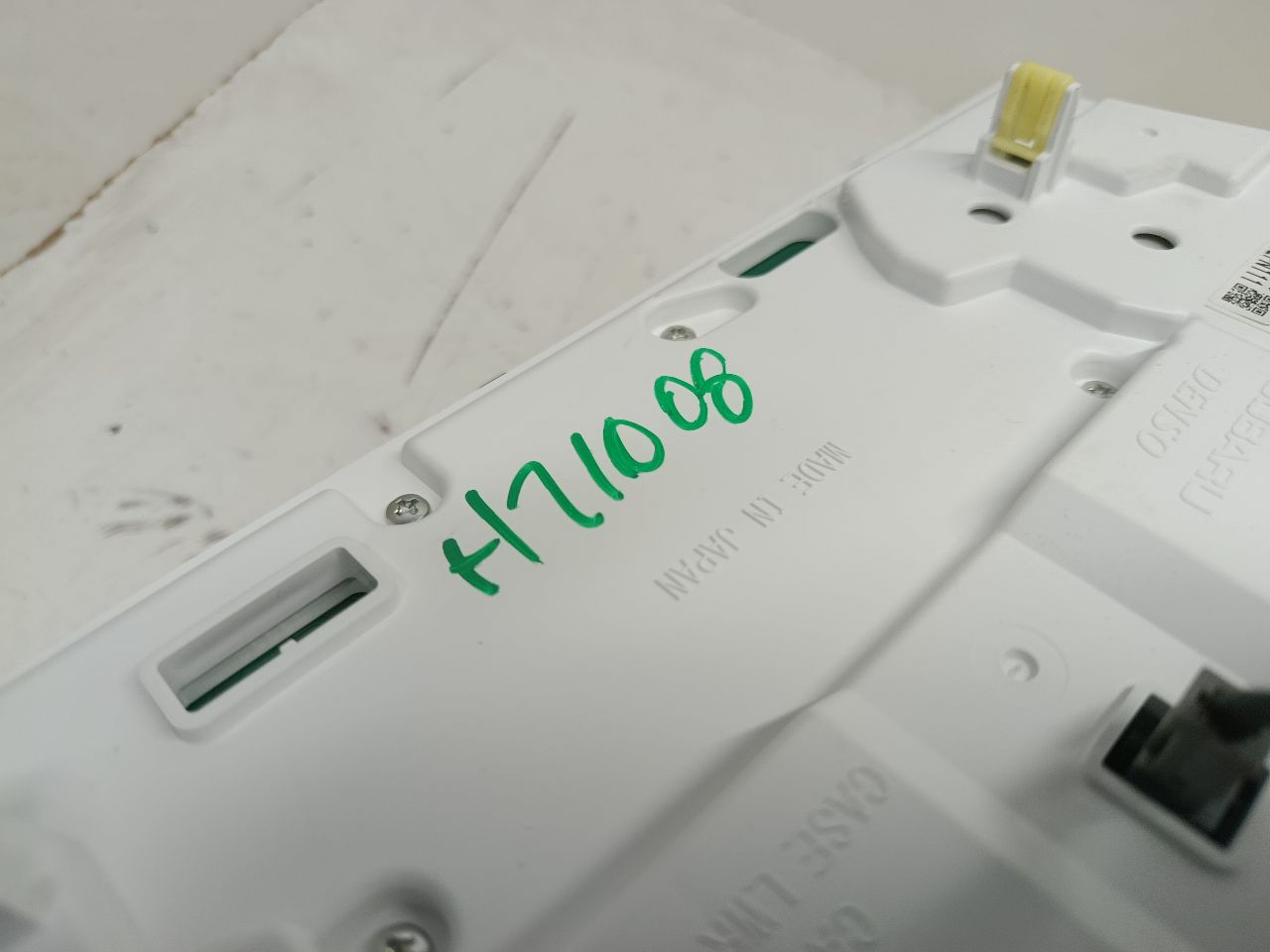 Part image 7