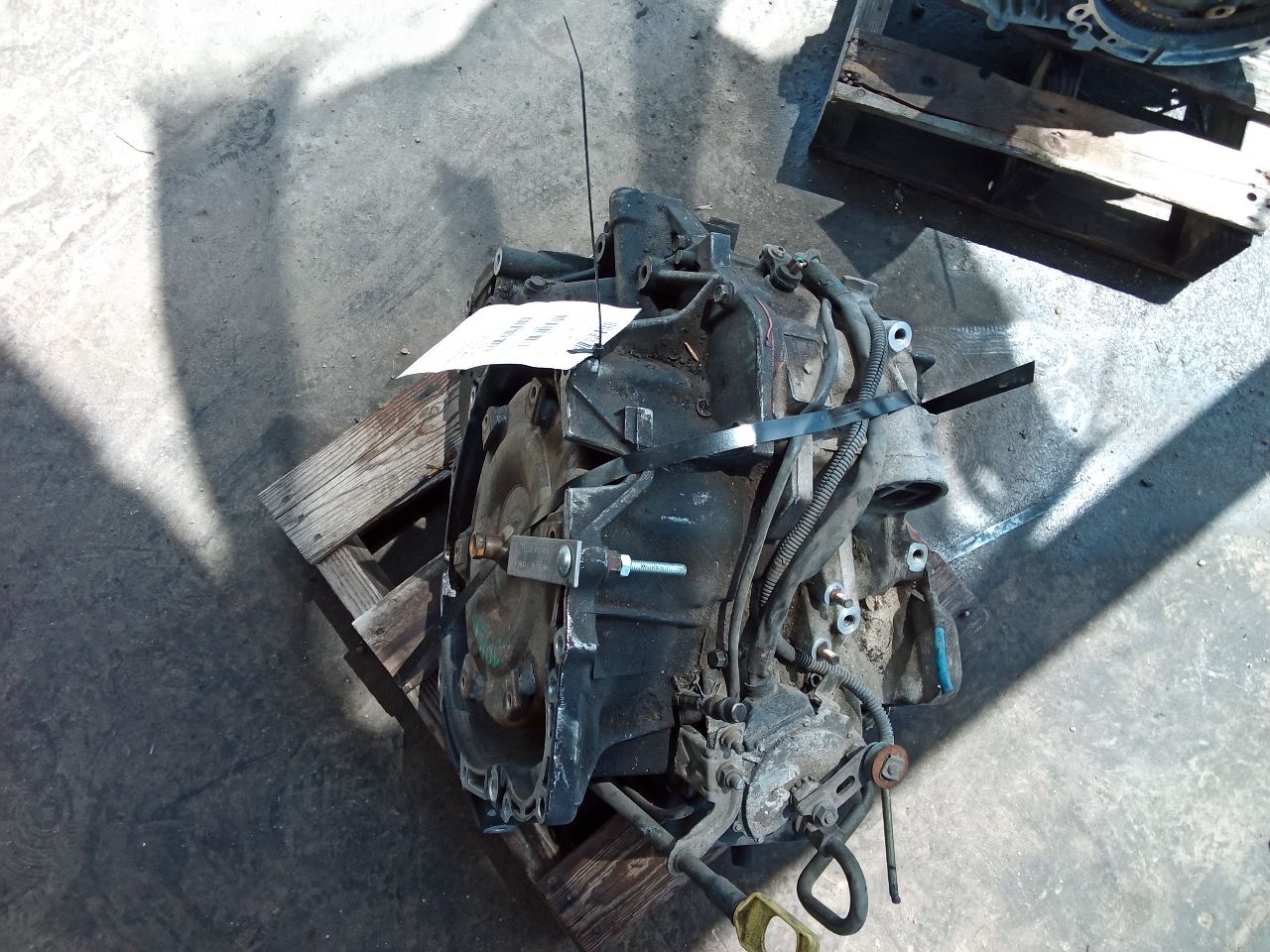 Part image 3