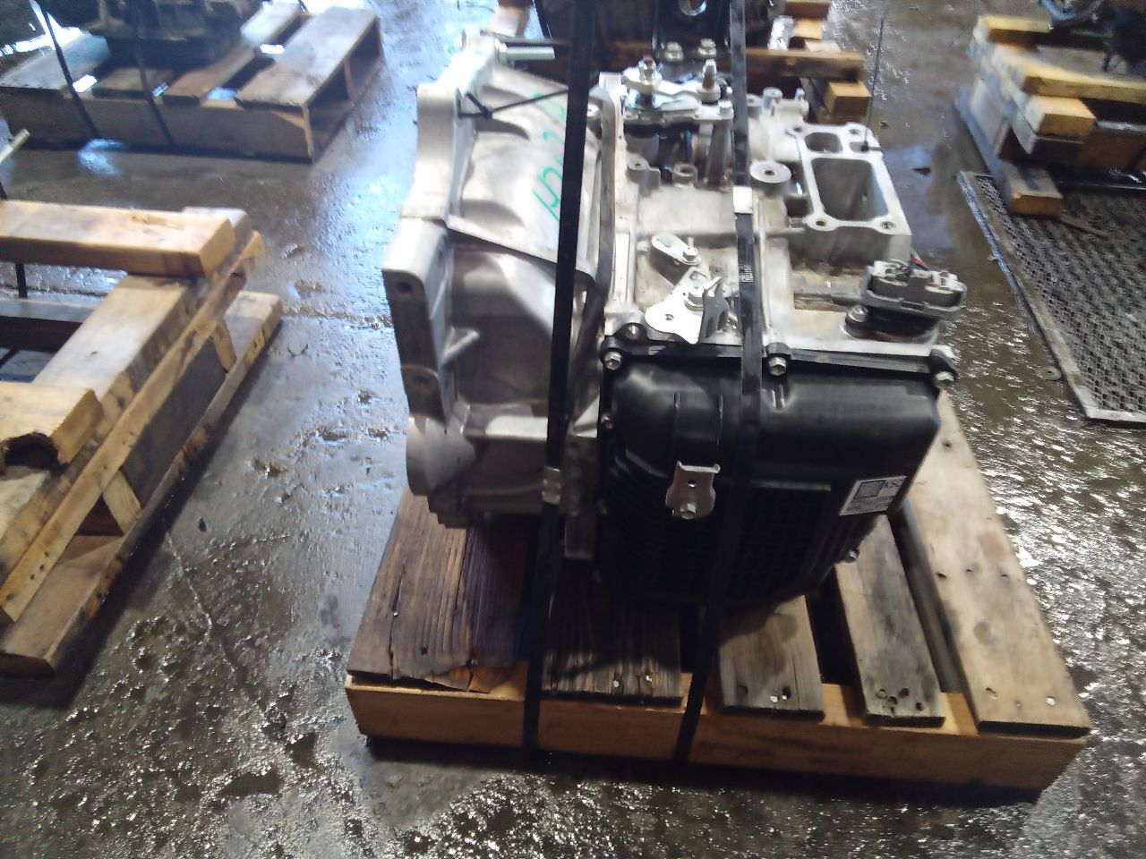 Part image 3