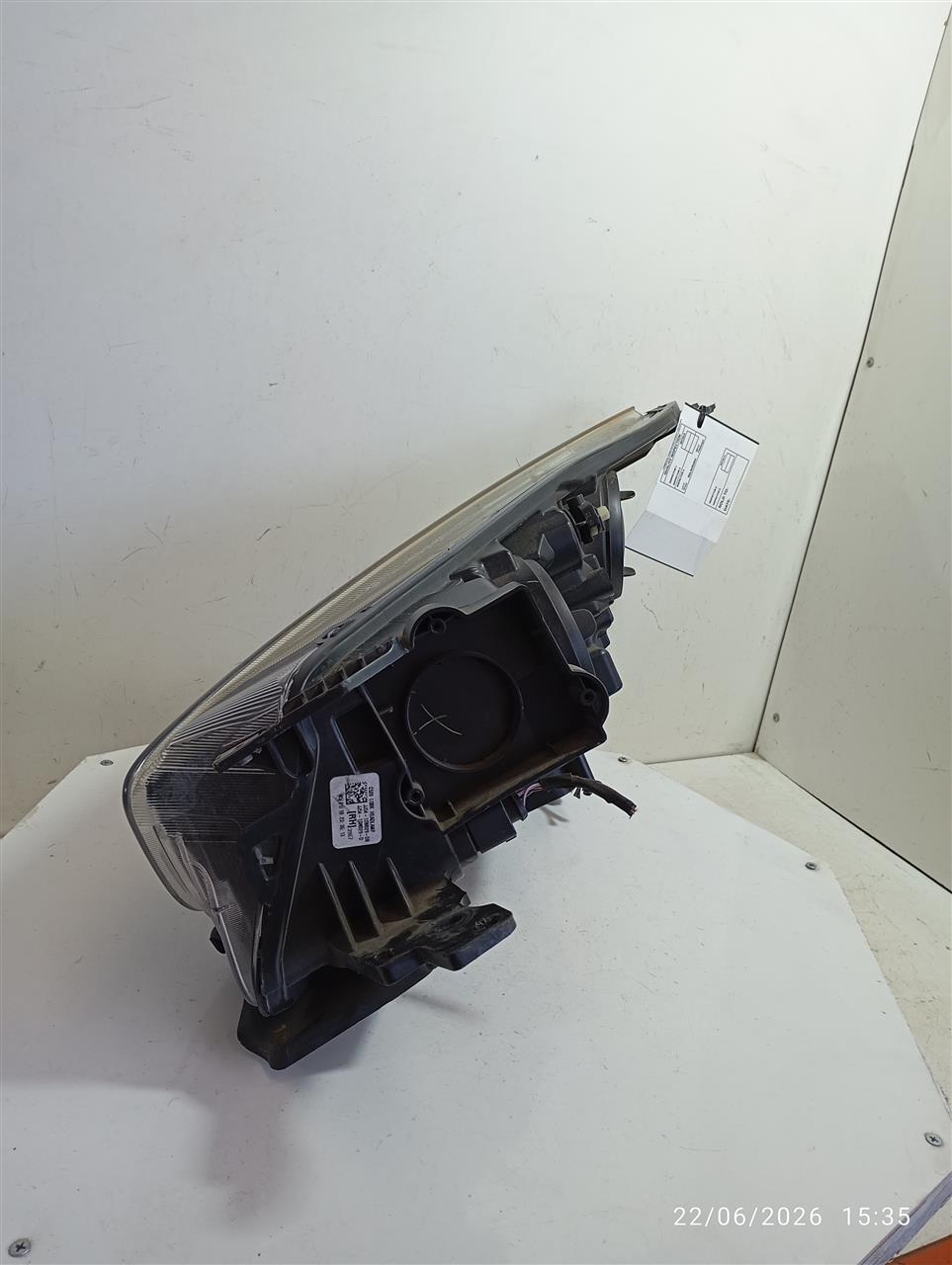 Part image 2