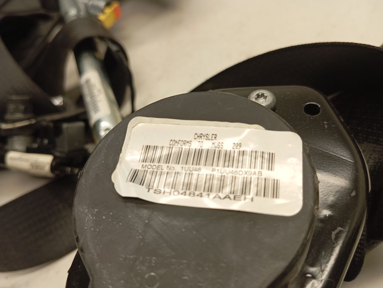 Part image 3