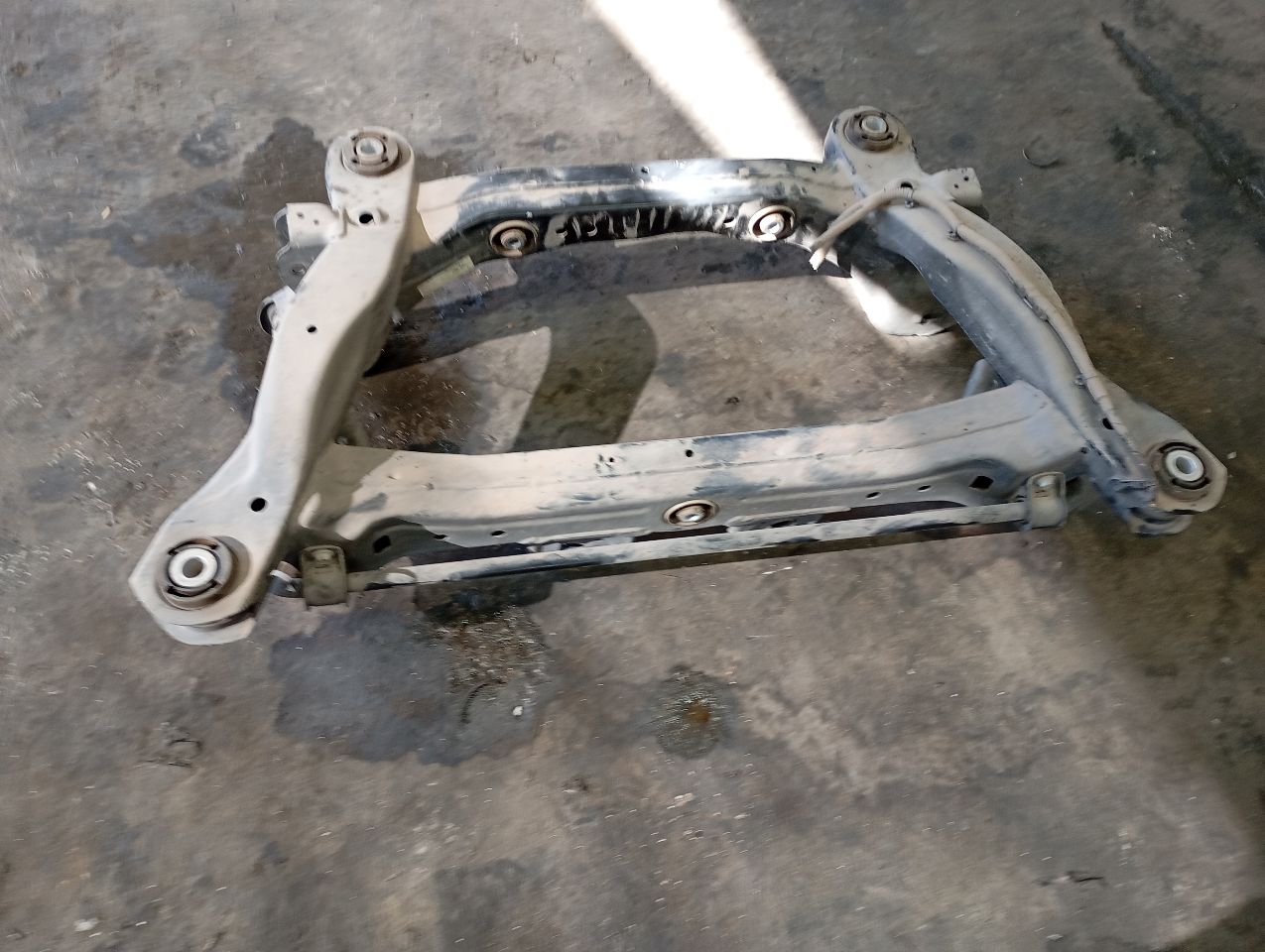 Part image 4