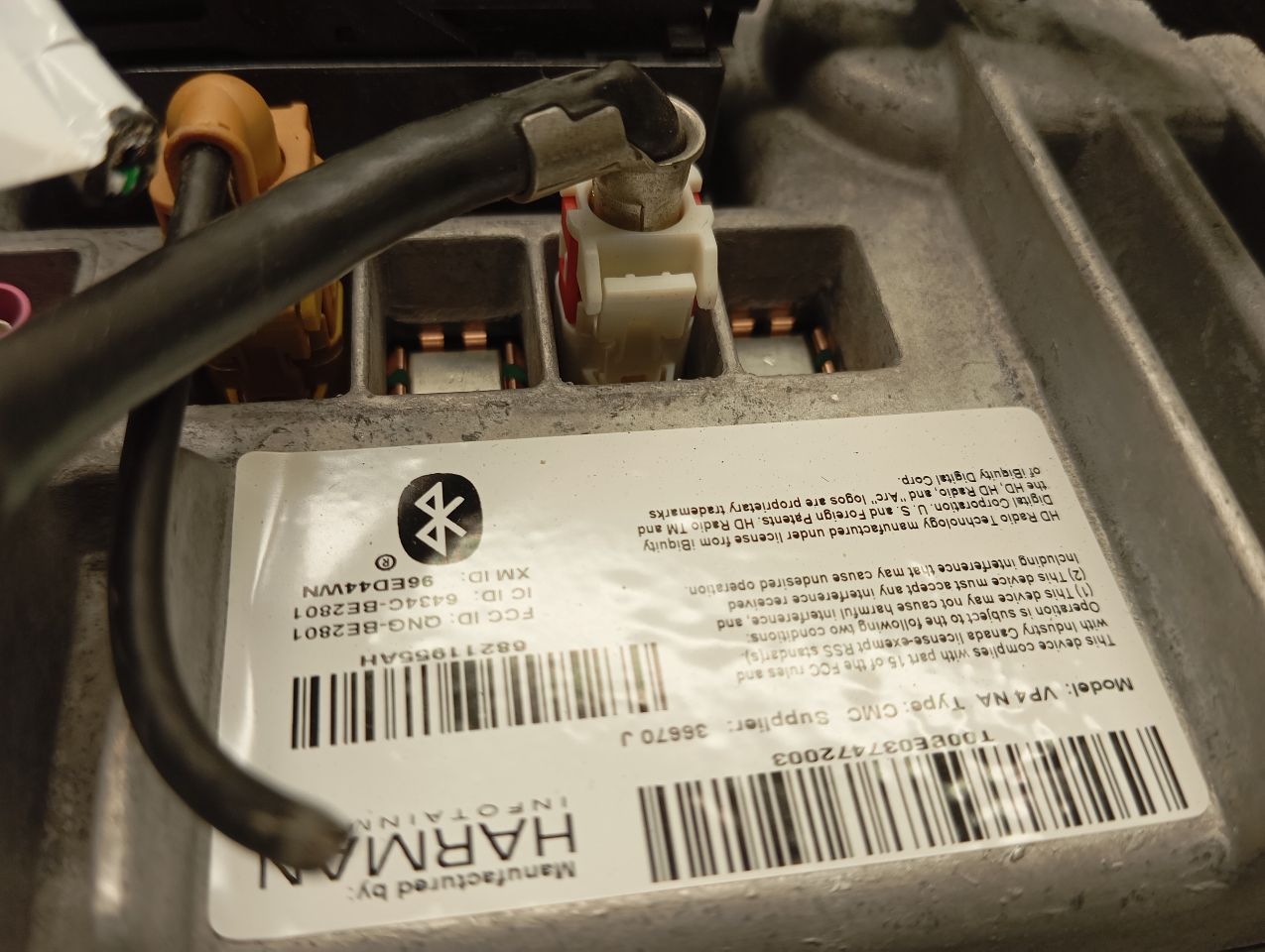 Used 2014 Jeep CHEROKEE Radio Audio - Stock #H21352