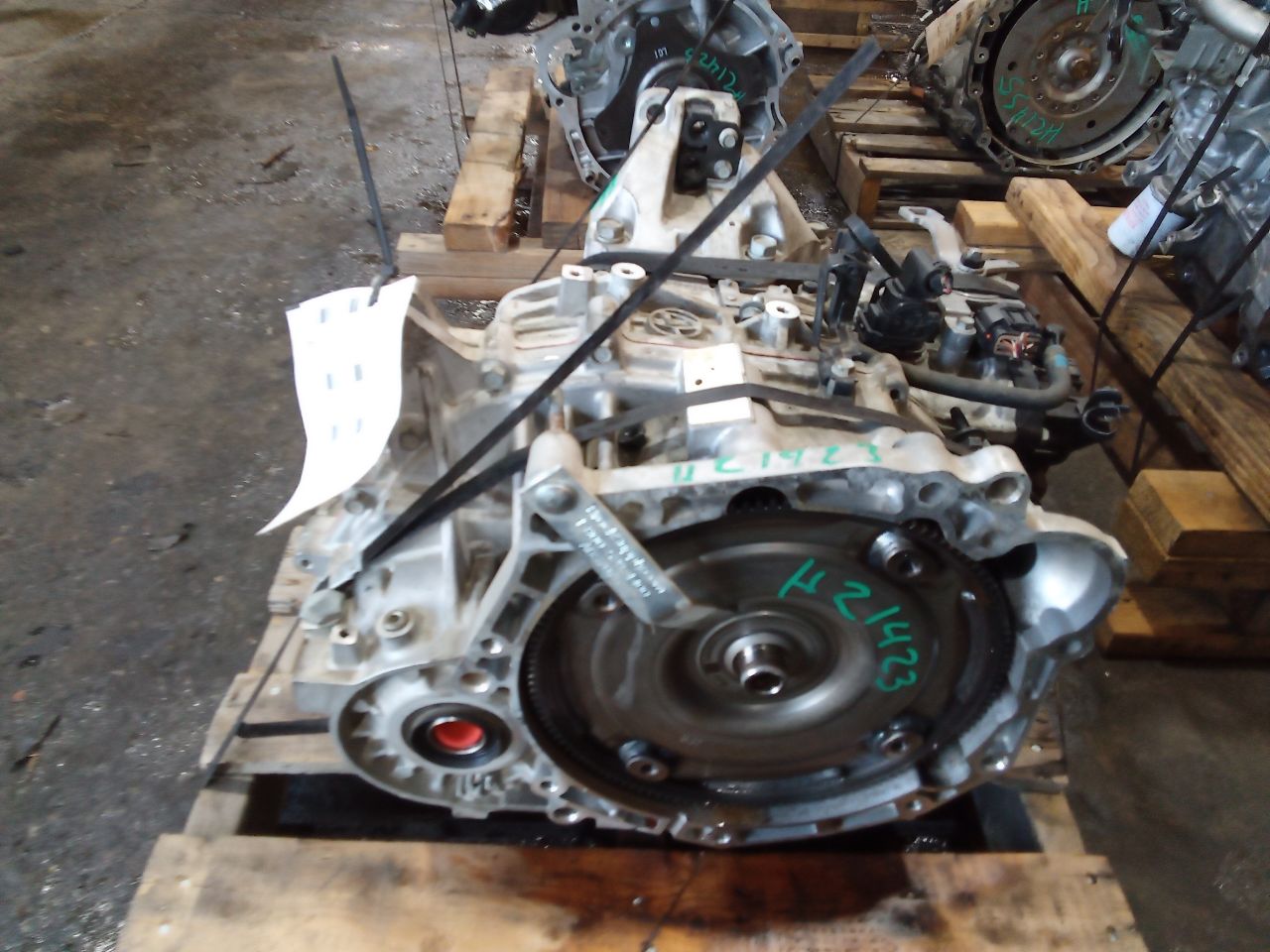 Part image 3