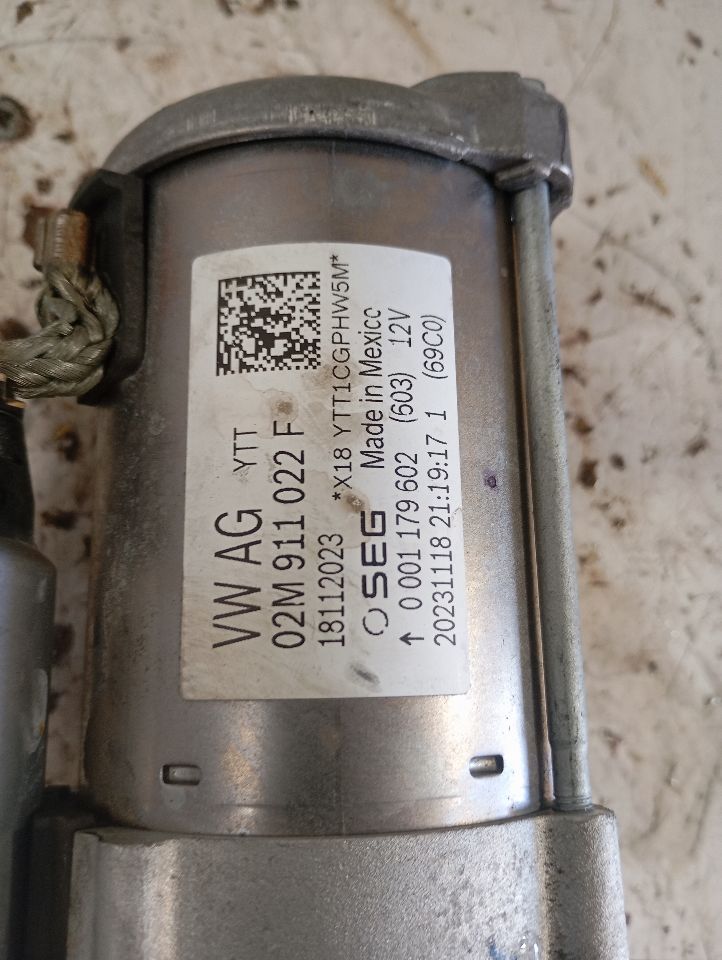 Part image 4