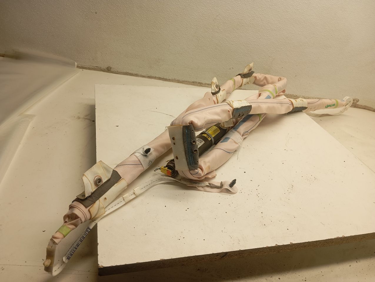 Part image 4
