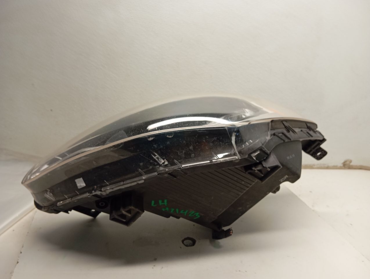 Part image 6