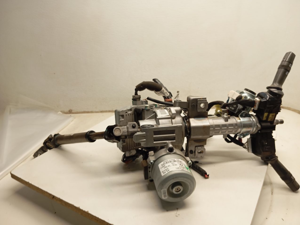 Part image 3