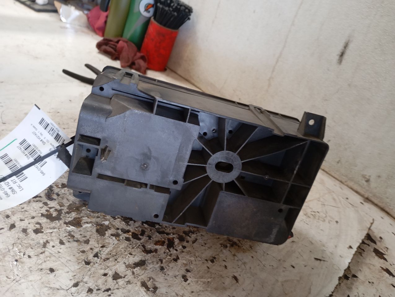 Part image 3