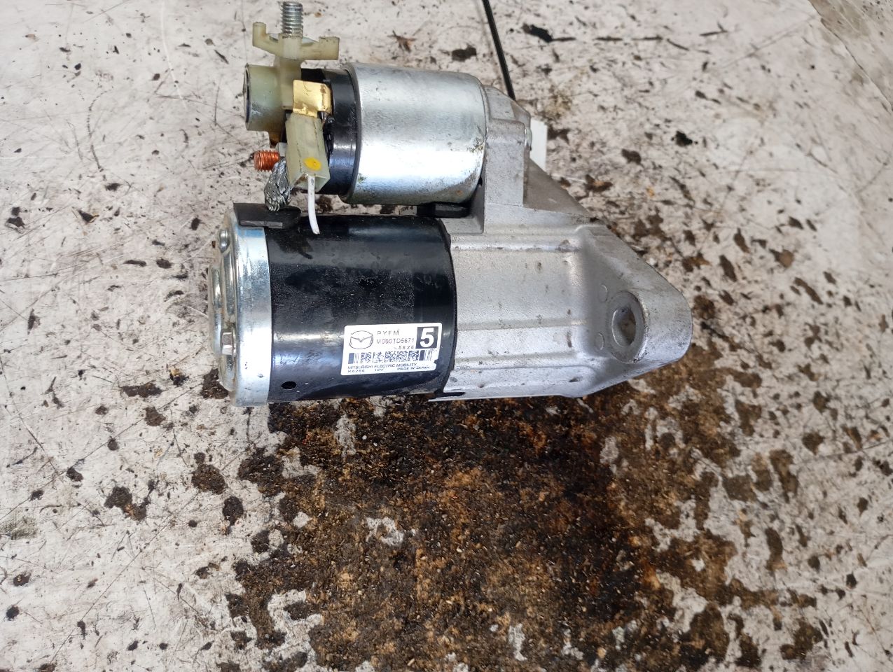 Part image 3