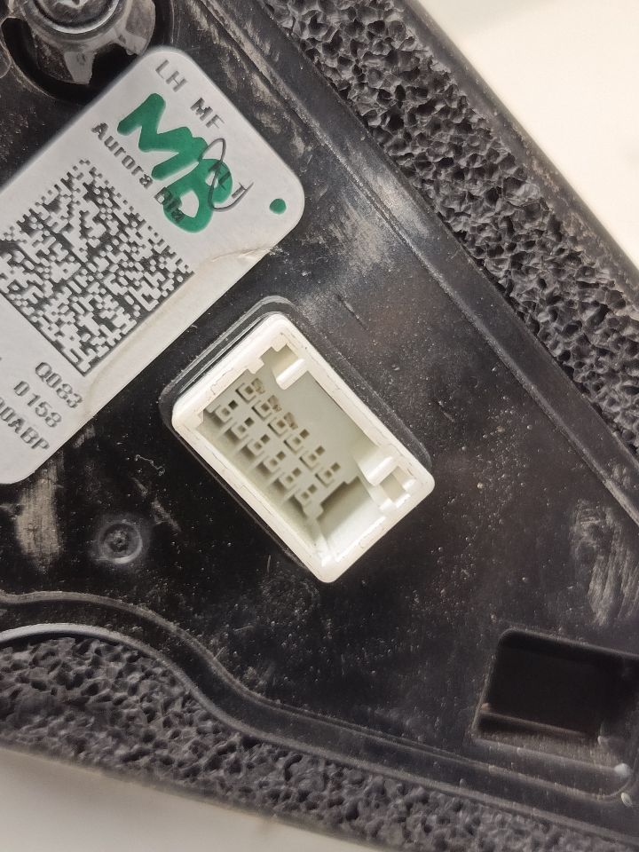Part image 6