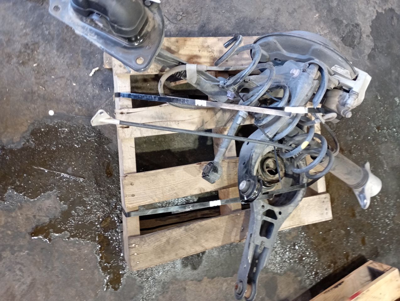 Part image 3