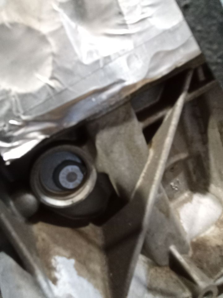 Part image 7