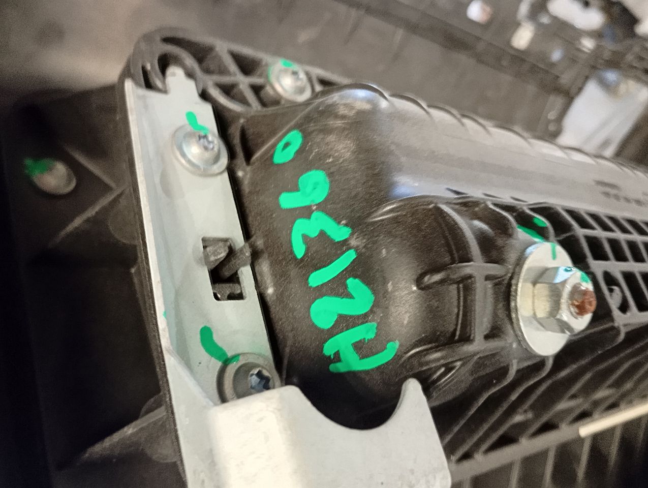 Part image 7