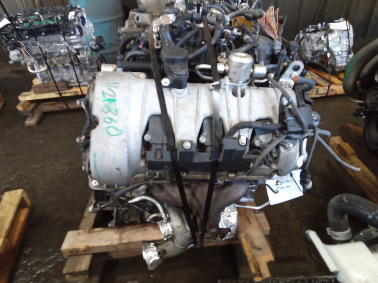 Part image 4