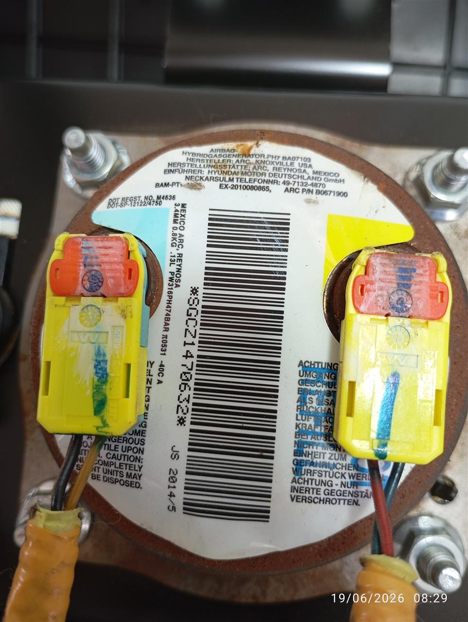 Part image 3