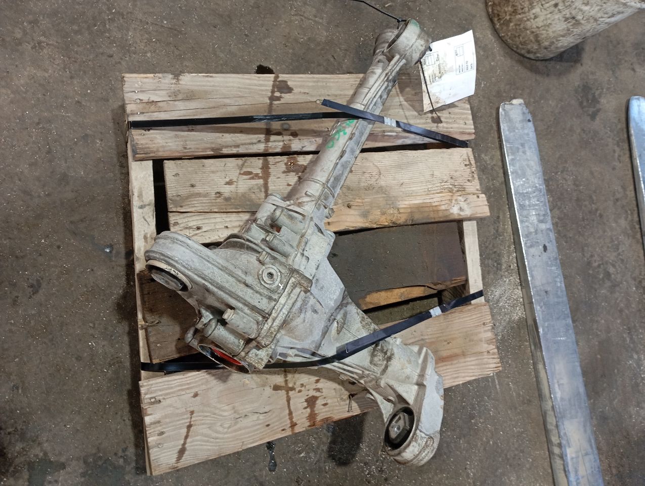 Part image 3