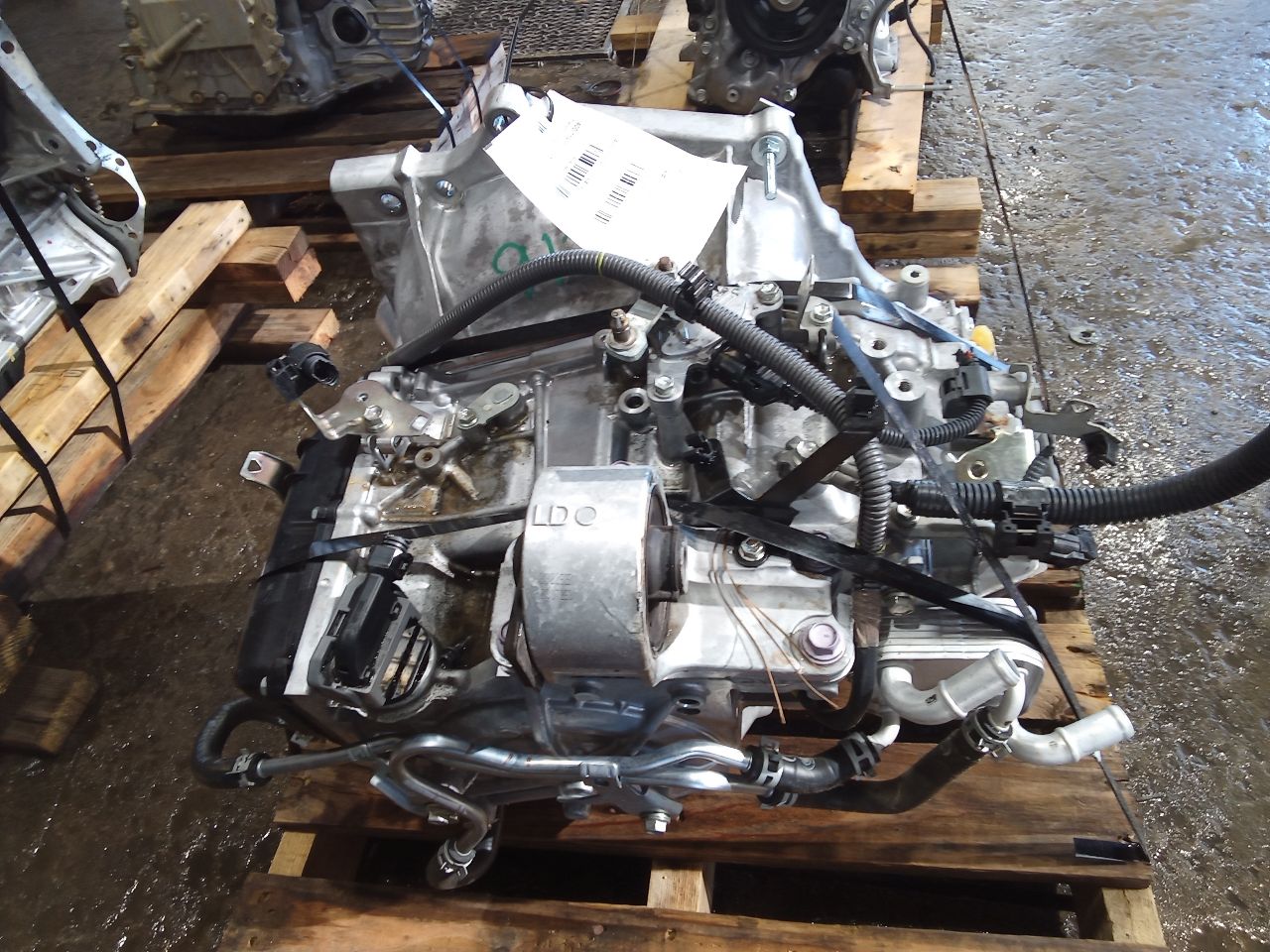 Part image 3
