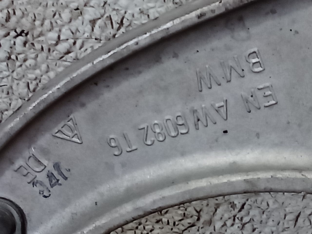 Part image 4