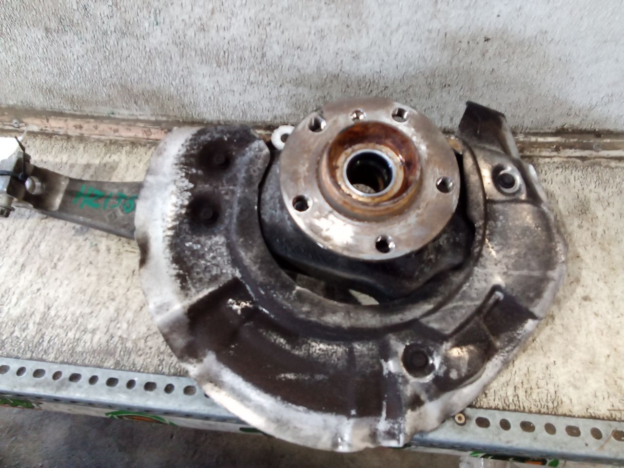 Part image 2