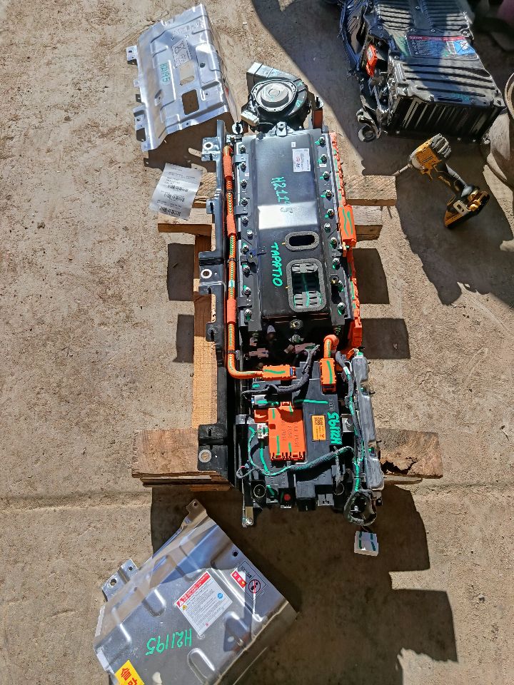 Part image 10