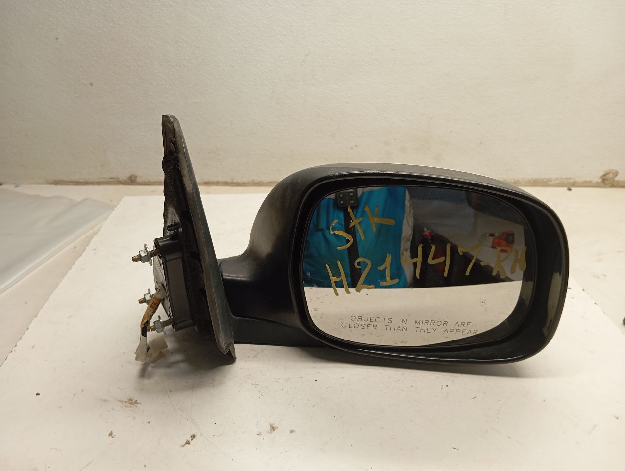 Part image 1
