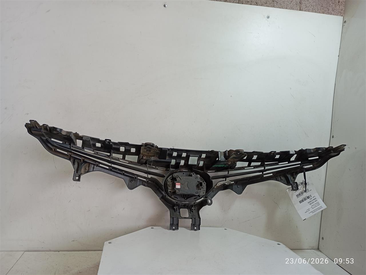 Part image 3