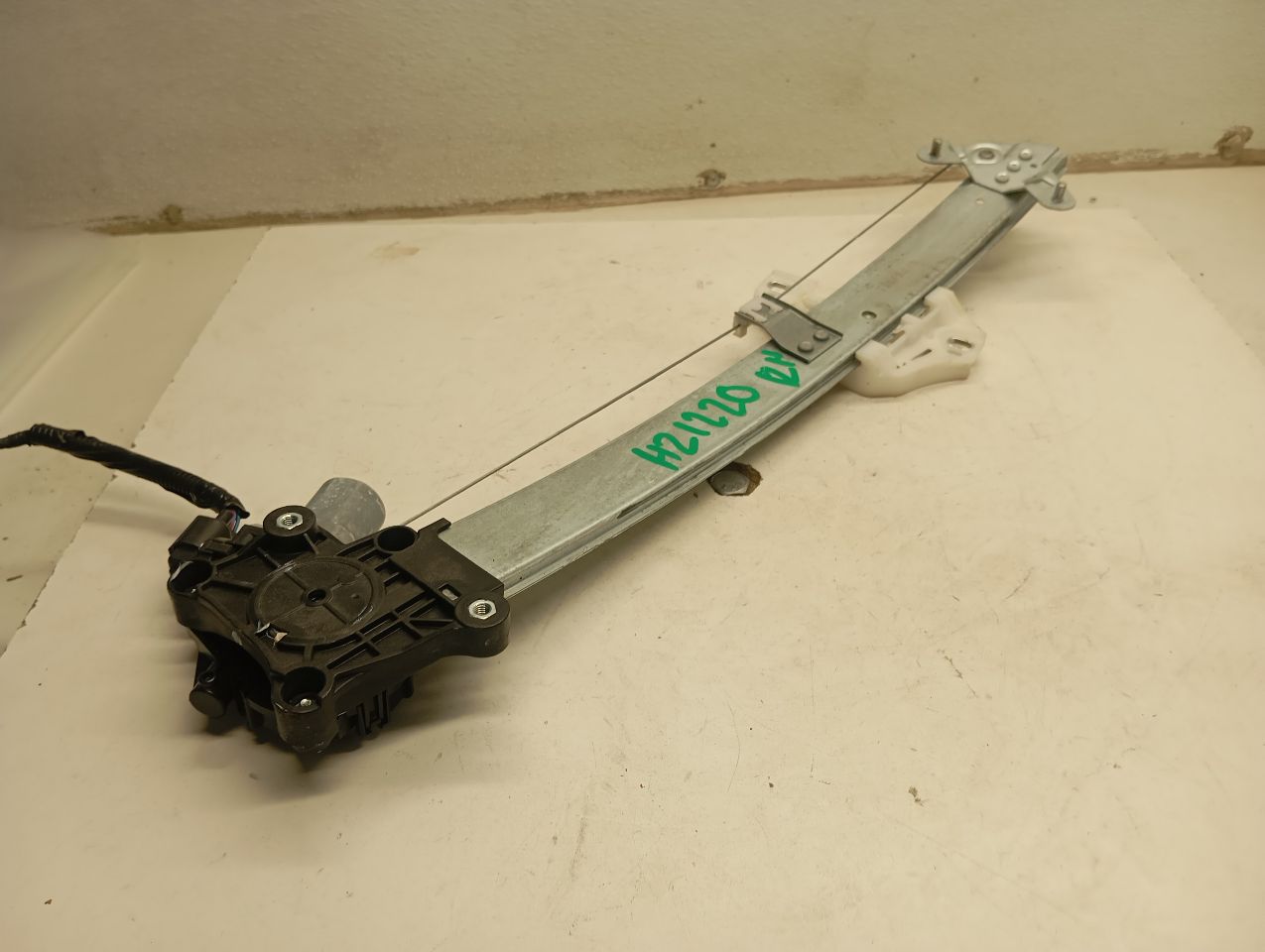 Part image 1