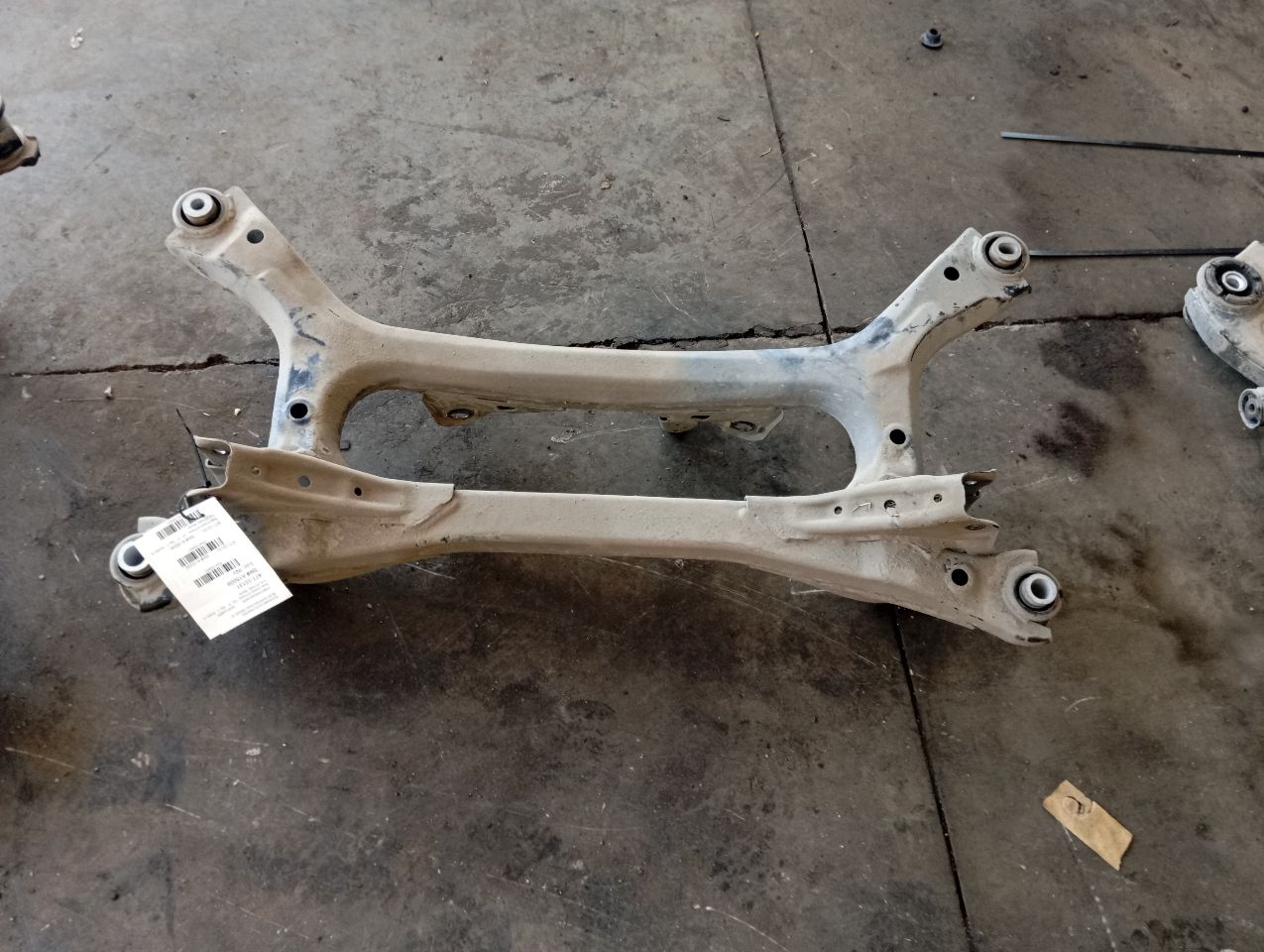 Part image 3