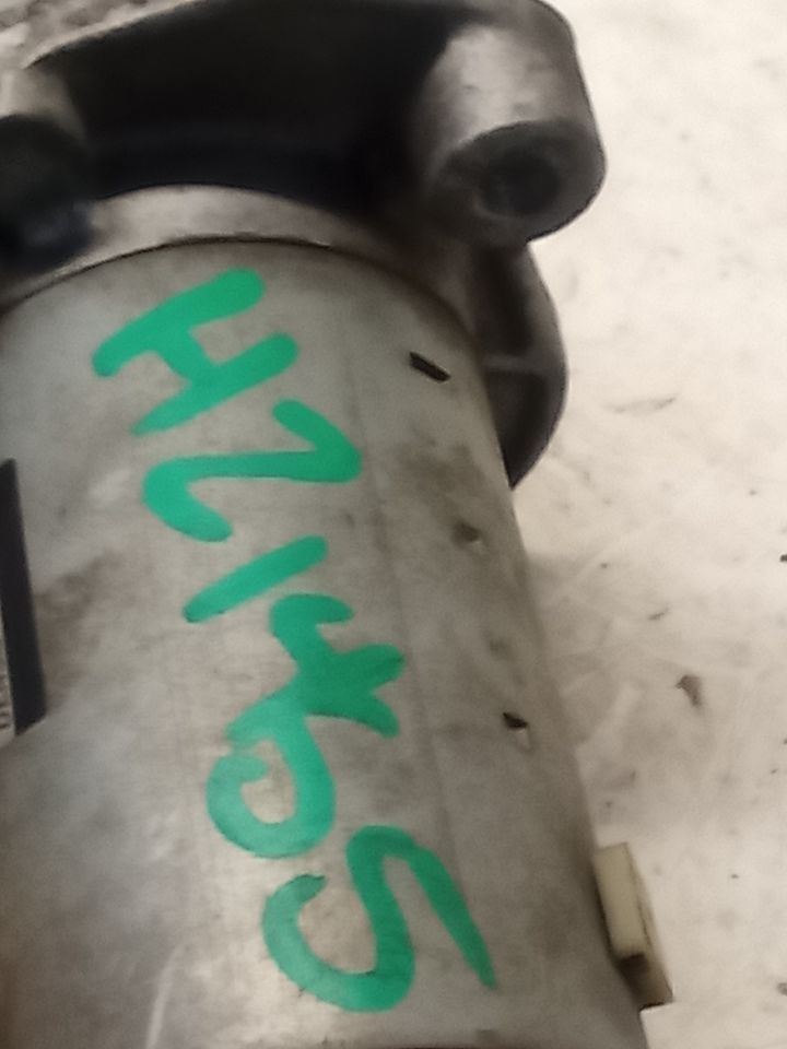 Part image 7