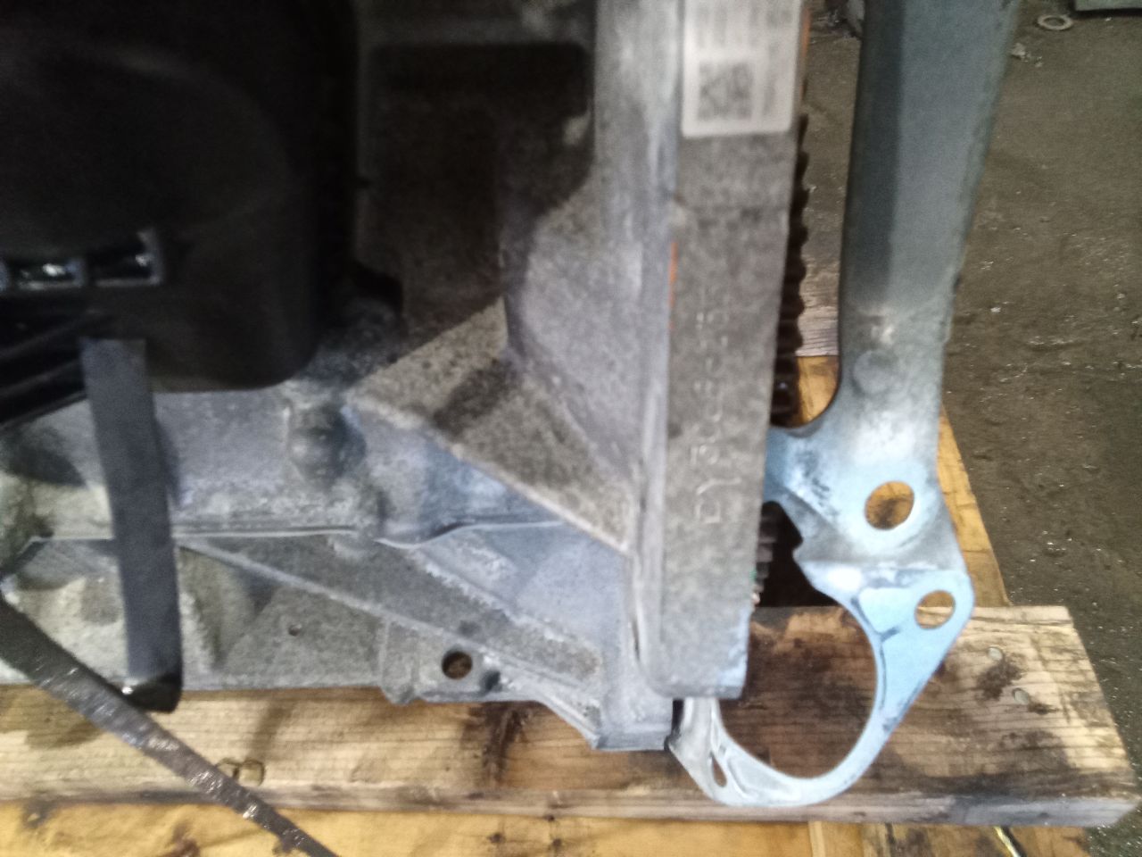 Part image 4