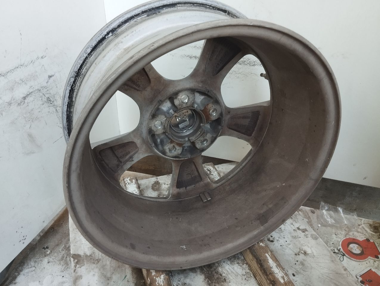 Part image 3