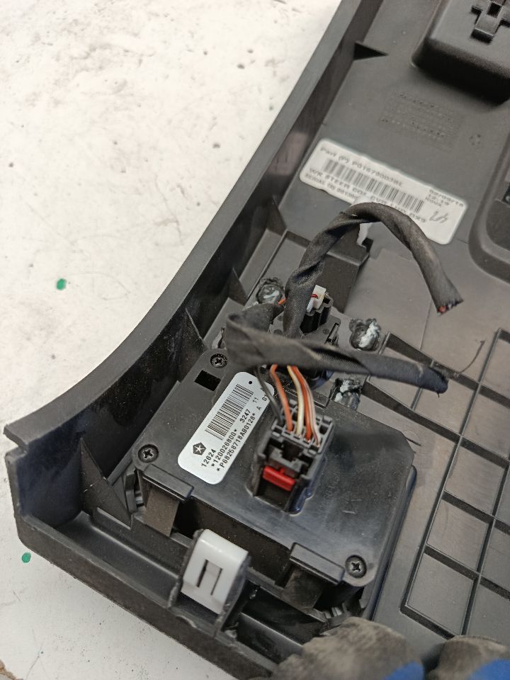 Part image 6
