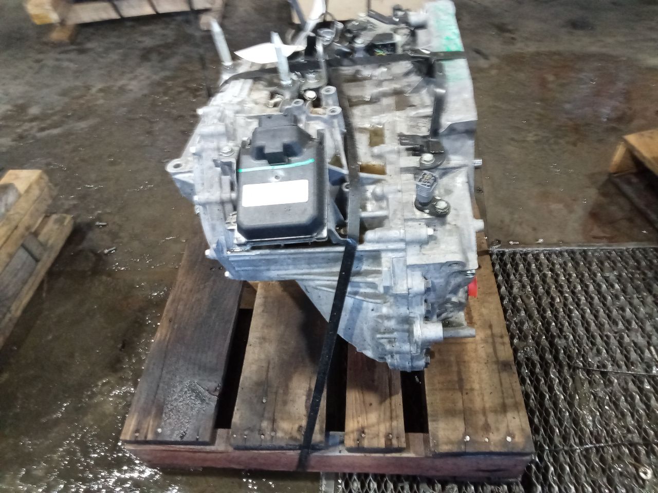 Part image 4