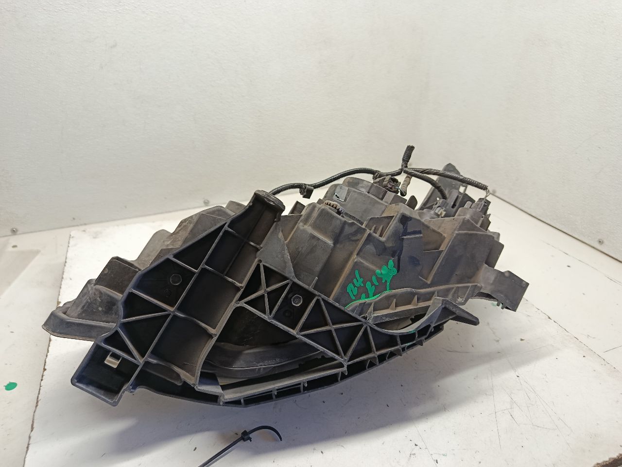Part image 5