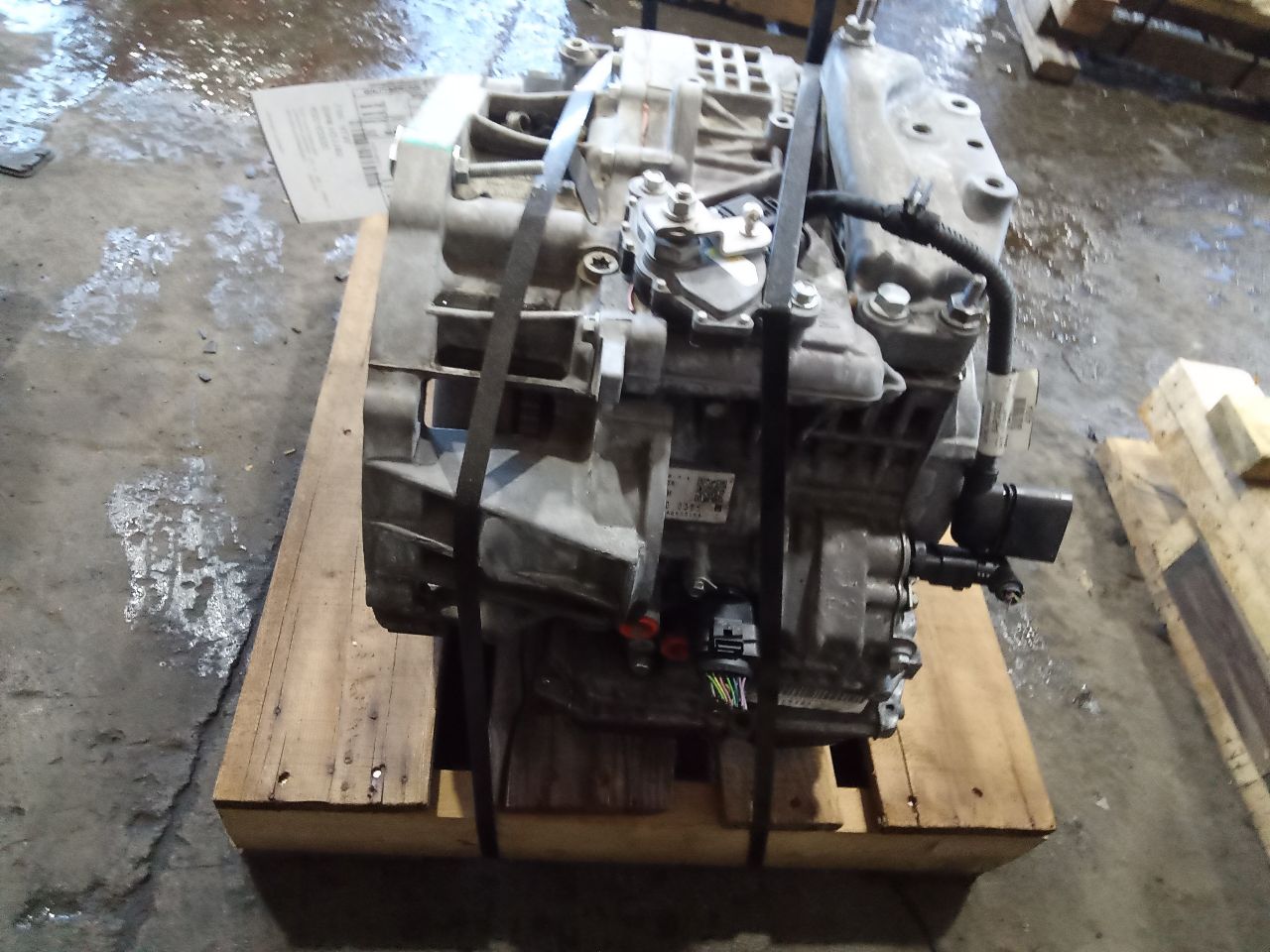 Part image 3