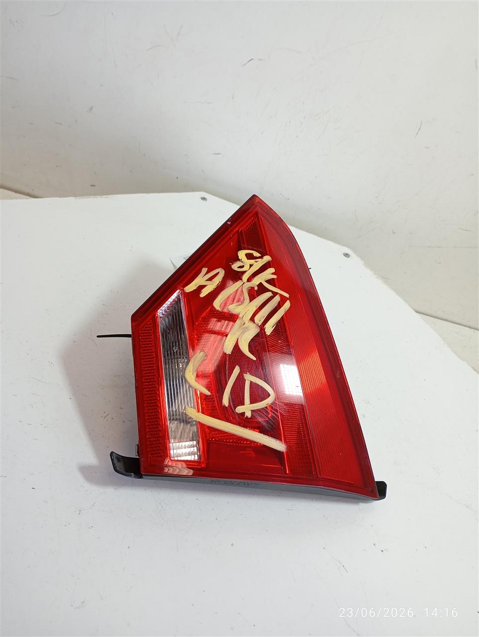 Part image 2