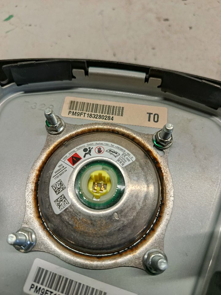 Part image 9