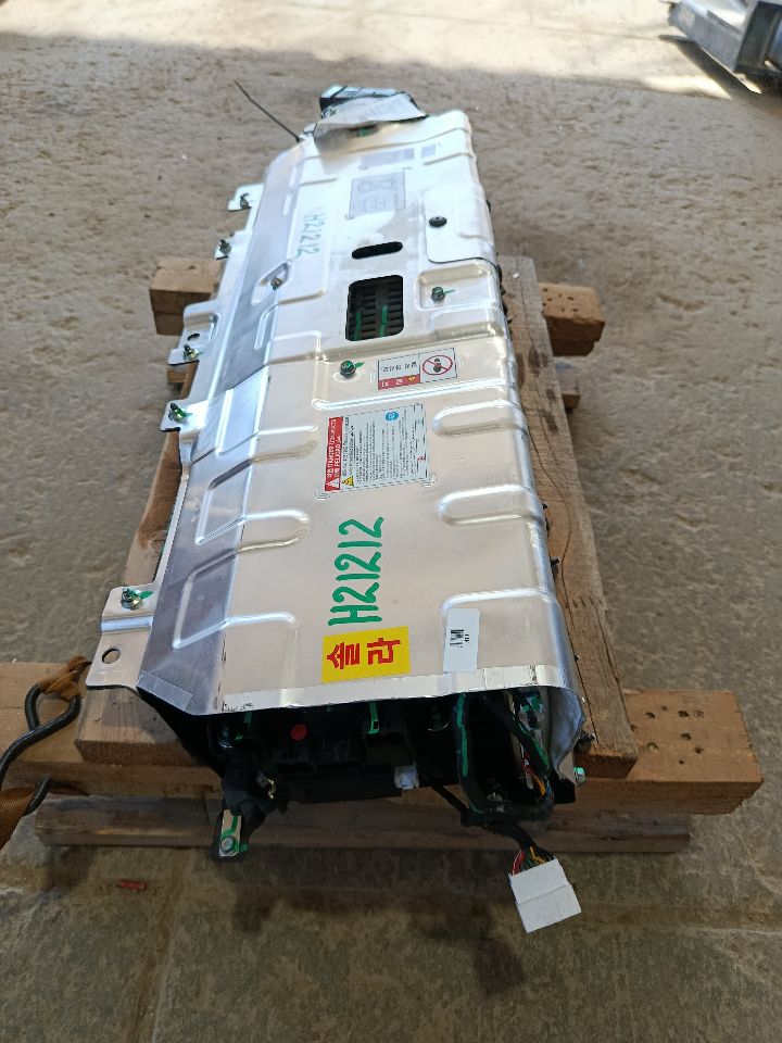 Part image 15