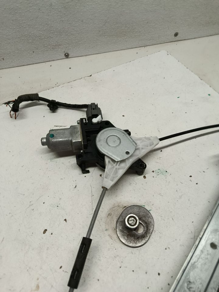 Part image 5