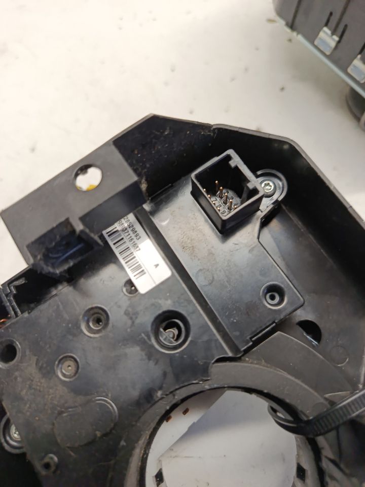 Part image 8