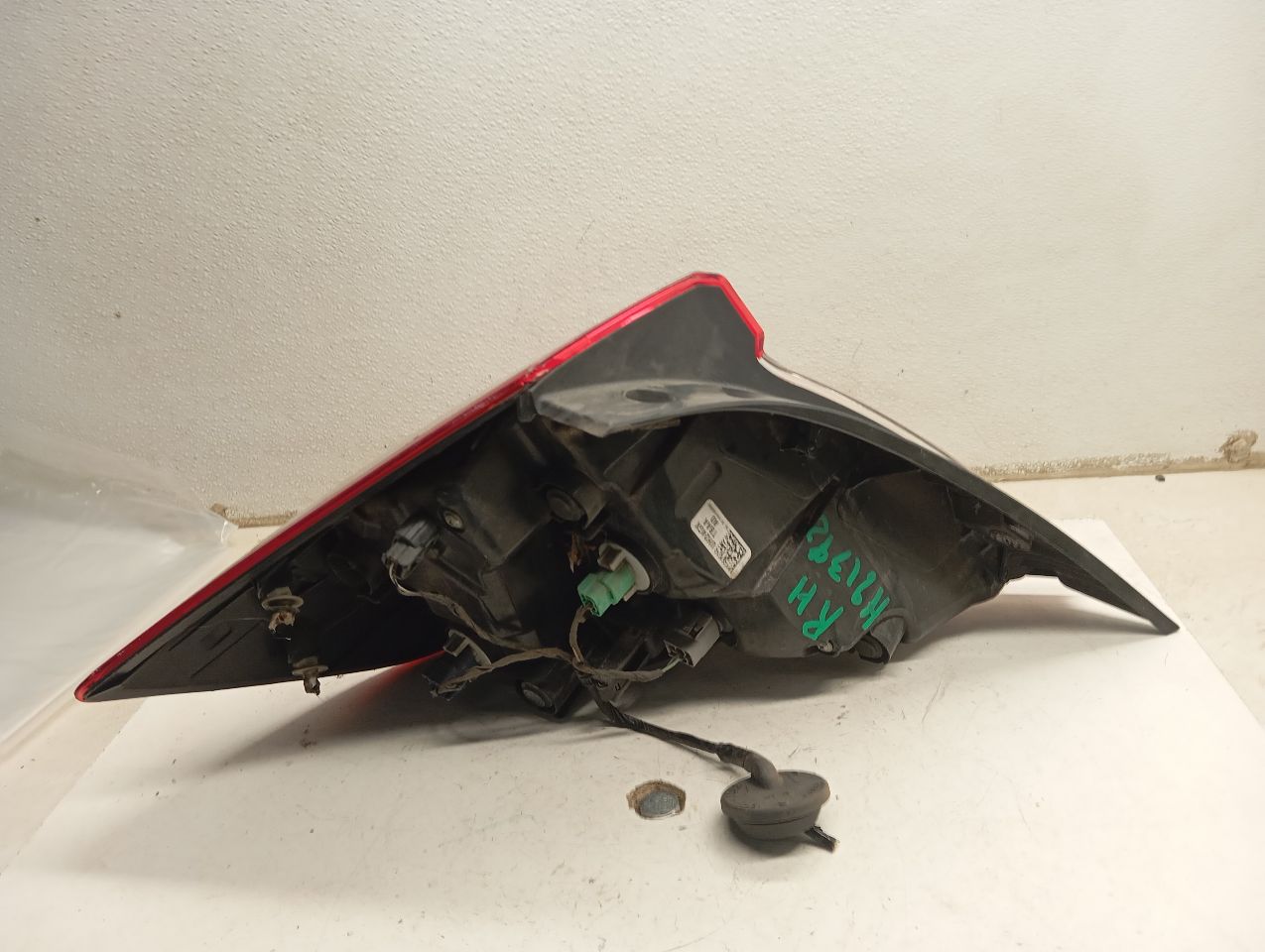 Part image 3