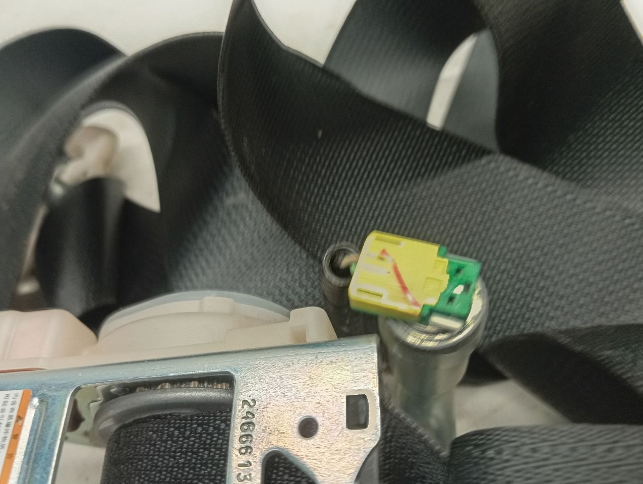 Part image 3